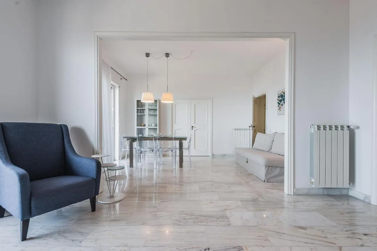 Ferienwohnung Piazza Europa Landscape By Wonderful Italy CTA Apartment