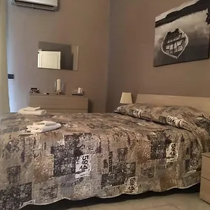 https://picciridda-house.catania-hotels.net